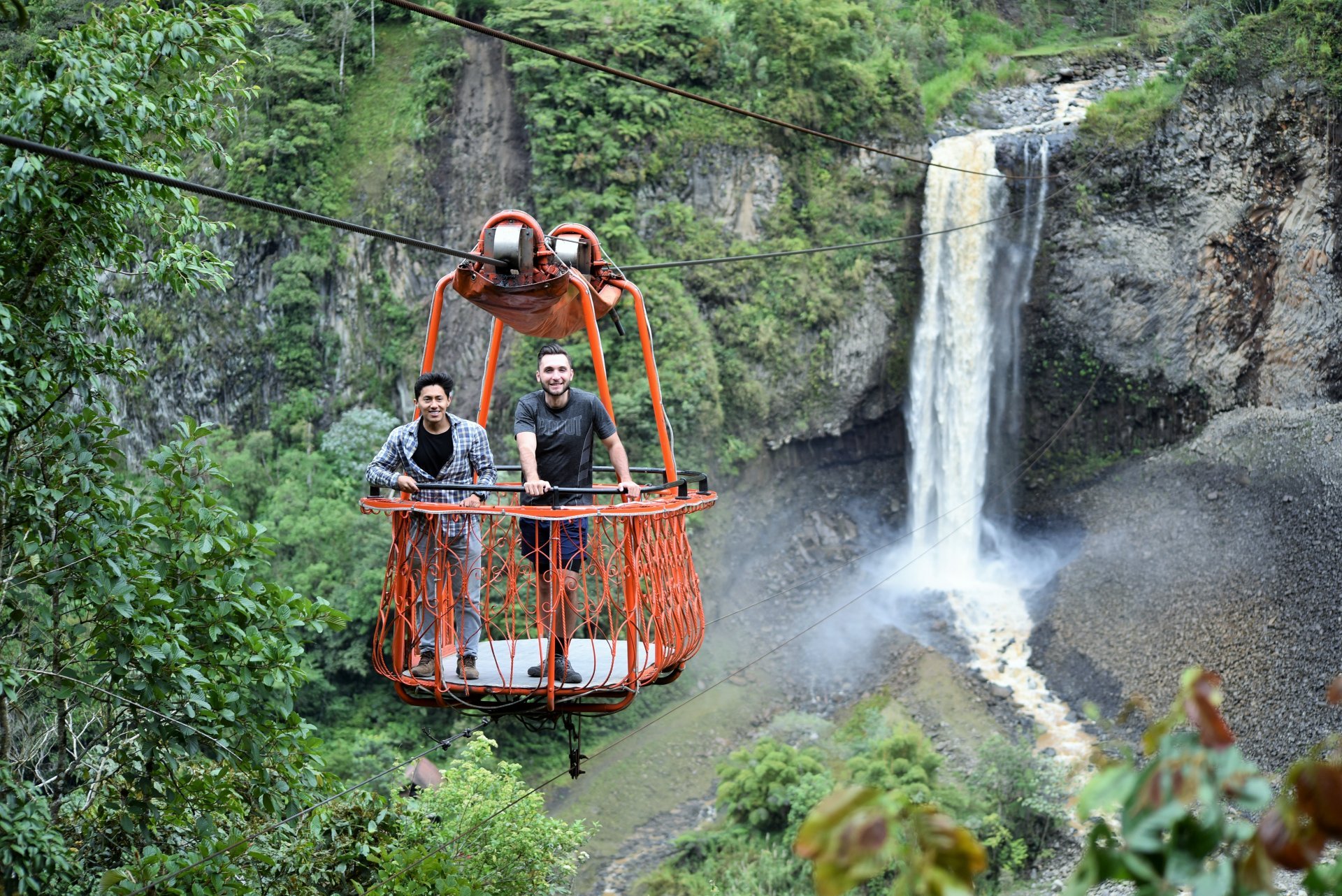 Baños tour de medio día: Ruta de las cascadas